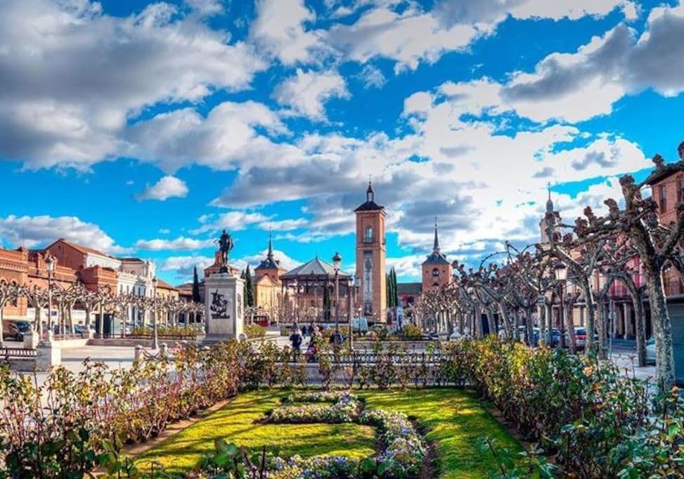 Apartamento Cervantino Alcalá de Henares Zewnętrze zdjęcie